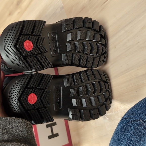 Hunter Women's Intrepid tall snow boots - Picture 6 of 8